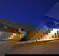Paxton Square Cottages - Local Tourism