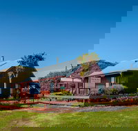 Pol and Pen Holiday Cottages - Accommodation Australia