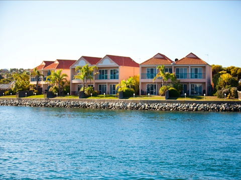 Port Lincoln Waterfront Apartments - Local Tourism 2