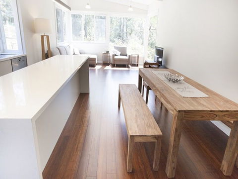 Reids Flat Cottage - Accommodation Australia 2