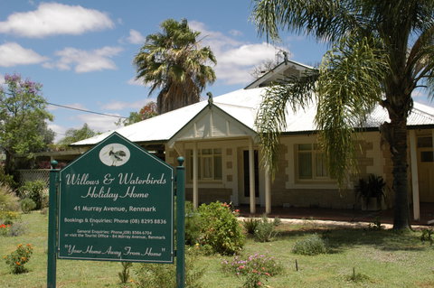 Renmark Holiday Home Willows & Waterbirds - Accommodation Australia 0