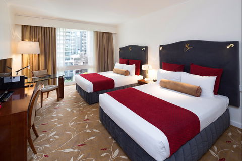Royal On The Park Hotel And Suites - Accommodation Australia 2