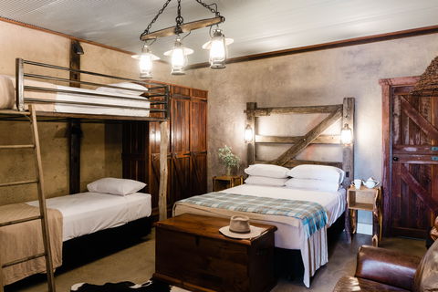 Saltbush Retreat - Accommodation Australia 2