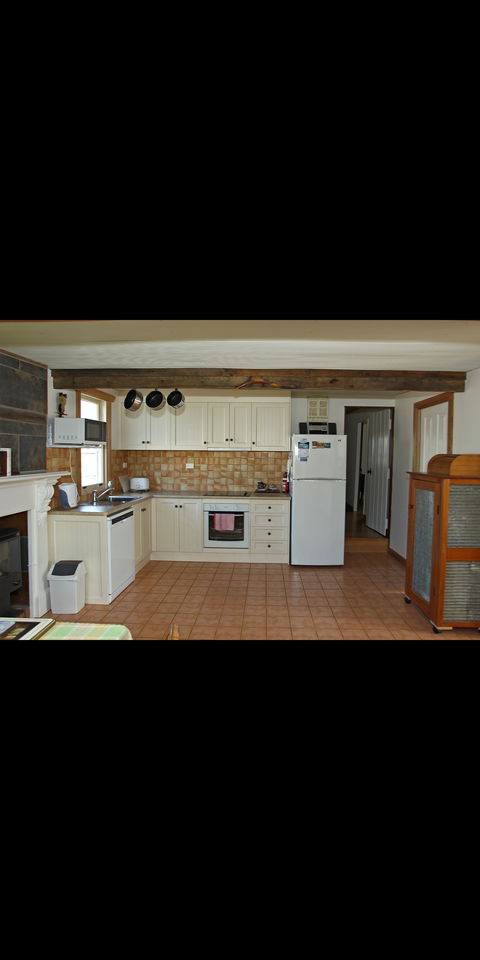 Stable Cottage - Accommodation Australia 2