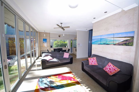 Sun Worship Crescent Head Eco Villas - Accommodation Australia 2
