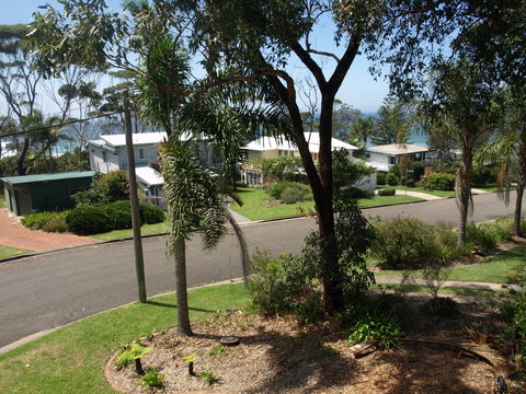 Surf House Narrawallee - Accommodation Australia 1