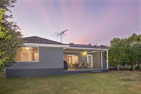 Swell Shack - Accommodation Australia 0