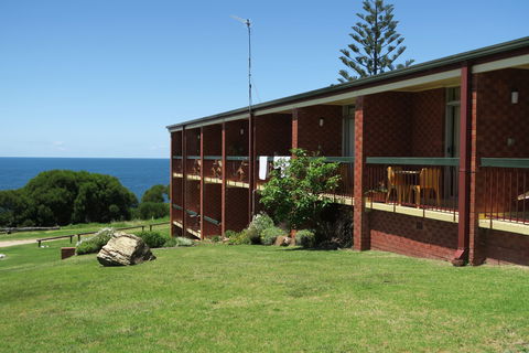Tathra Hotel - Motel - Local Tourism 0