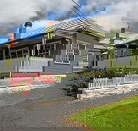 Abbey's 'The Green House' - Accommodation Australia