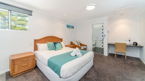 Adrift Apartments - Accommodation Australia 0
