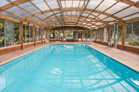 Amblin Holiday Park - Accommodation Australia 2