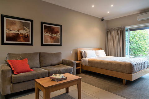 A MUSt @ Coonawarra - Accommodation Australia 2