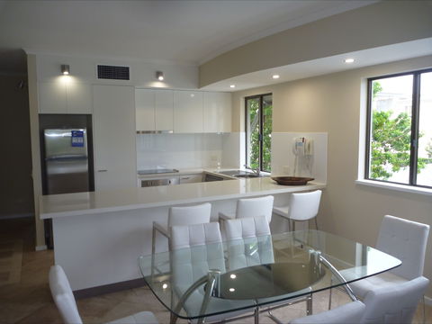 Bella Casa Noosa - Local Tourism 0