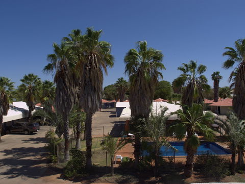 Bluestone Motor Inn - Accommodation Australia 2