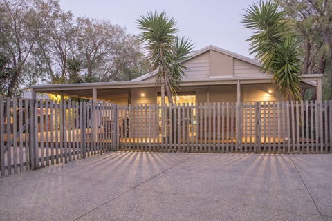 Boardwalk - Accommodation Australia 0