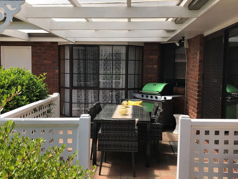 Citrus House Warrnambool - Local Tourism 0