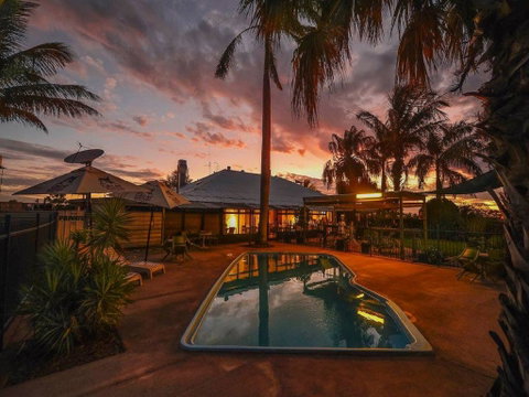 Devils Marbles Hotel - Accommodation Australia 2