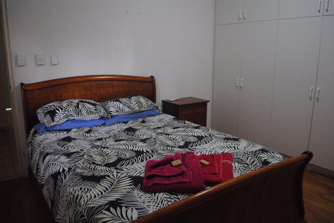 East Arnhem Real Estate - 6B Isal - Accommodation Australia 0