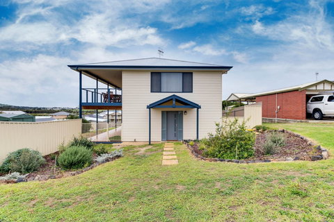 Hayborough Haven 3 - 3 Fifth Avenue - Hayborough - Australia Shopping 1