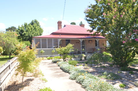 Haywards Cottage - Local Tourism 0