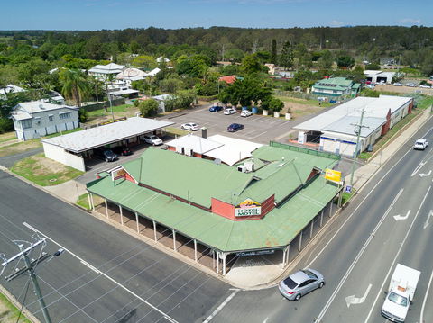 Lamington Hotel Motel - Local Tourism 1