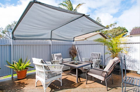 Middle Sea - Australia Shopping 0