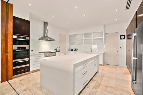 Mont Sapphire Luxury Retreat - Australia Shopping 2