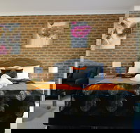 Motel Views Yackandandah - Accommodation Australia