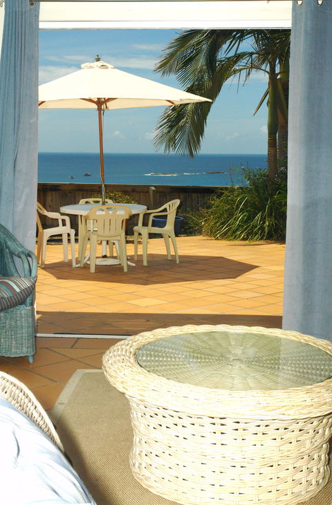 Pandanus Palms Holiday Resort - Australia Shopping 1