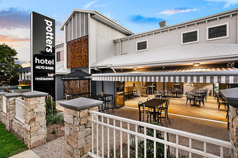 Potters Boutique Hotel Toowoomba - Local Tourism 0