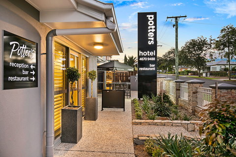 Potters Boutique Hotel Toowoomba - Local Tourism 1