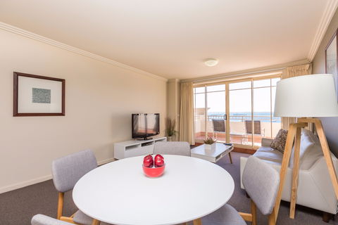 Ramada Resort By Wyndham Shoal Bay - Accommodation Australia 2