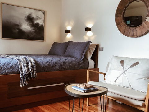 Salt Box Hideaways - Accommodation Australia 1