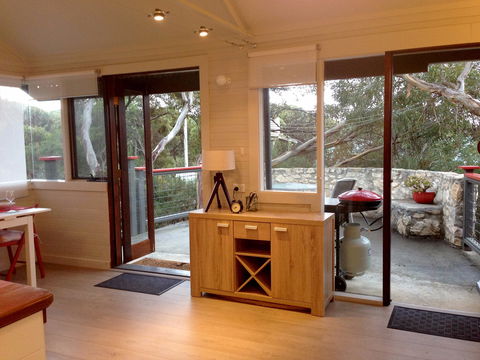 Serenity Cottage - Accommodation Australia 2