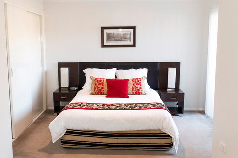 Stay Bathurst - Accommodation Australia 1