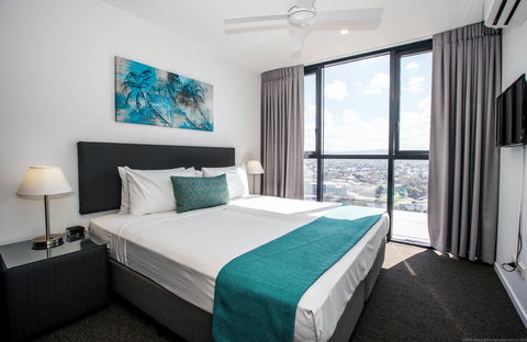 Synergy  Broadbeach - Accommodation Australia 1