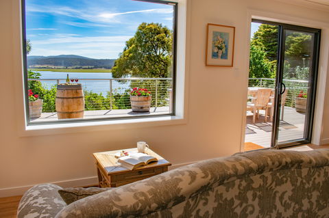 Tamar House - Local Tourism 0