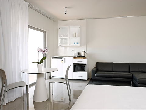 The Horatio Motel And Suites - Accommodation Australia 1
