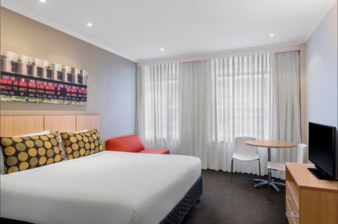 Travelodge Hotel Sydney Martin Place - Australia Shopping 0