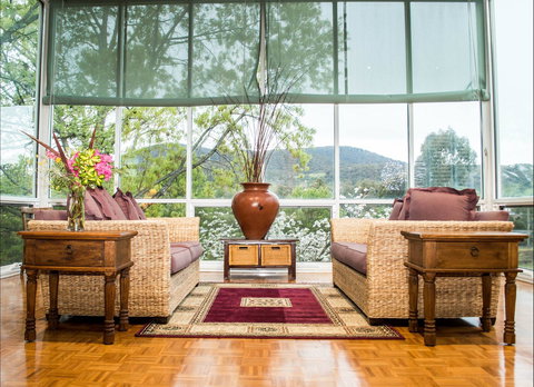 Tumbarumba Motel And Elms Restaurant - Accommodation Australia 2