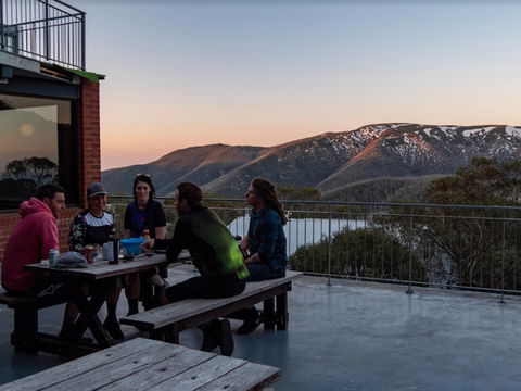 Viking Alpine Lodge - Local Tourism 1
