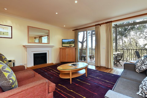 Villa Chambourcin - Local Tourism 1