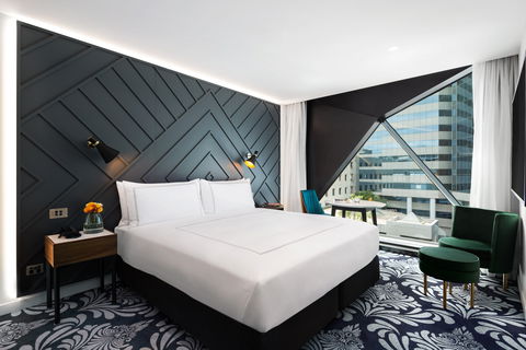 West Hotel, Curio Collection By Hilton - Australia Shopping 2