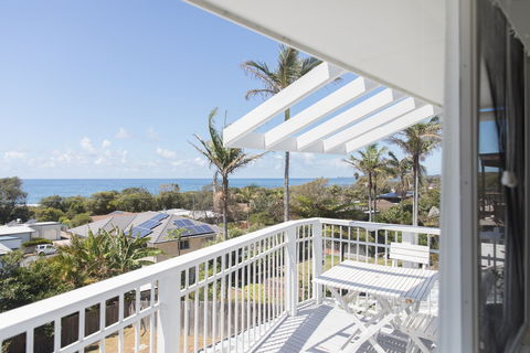 White Beach Cottage - The Perfect Beach Getaway - Accommodation Australia 1