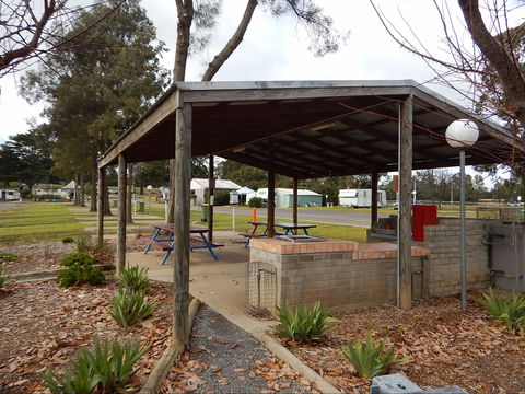 Yass Caravan Park - Accommodation Australia 2