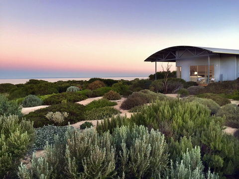 Yondah Beach House - Accommodation Australia 0