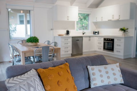 McMillans Of Metung Coastal Resort - Accommodation Australia 6