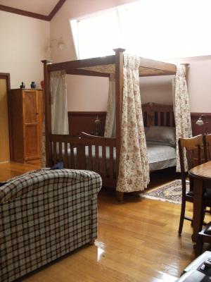Old School Bed And Breakfast - Local Tourism 4
