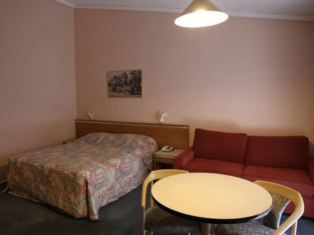 Bay Hotel Motel - Accommodation Australia 4