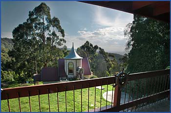 A Camelot Tower And Penthouse - Accommodation Australia 2
